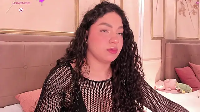 Snapshot of amandalee01 chatting on January 31, 7:11 pm amandalee01 online show from January 31, 7:11 pm