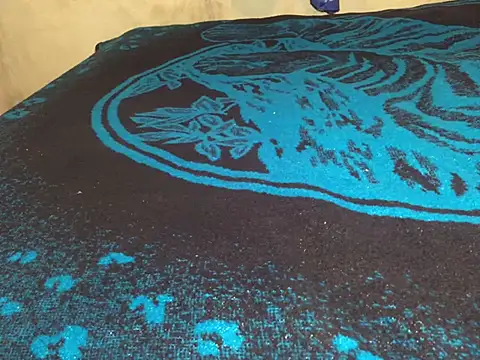 Snapshot of manuamador chatting on February 26, 4:25 am manuamador online show from February 26, 4:25 am