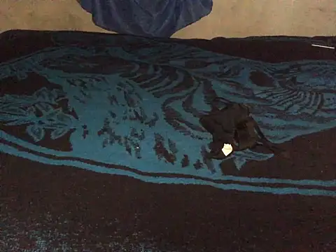 Snapshot of manuamador chatting on March 19, 4:47 am manuamador online show from March 19, 4:47 am