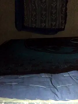 Snapshot of manuamador chatting on December 23, 4:21 am manuamador online show from December 23, 4:21 am