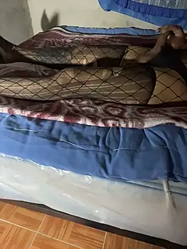 manuamador online show from April 6, 4:46 am