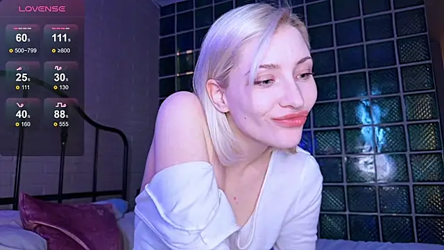 Snapshot of alexa_novak chatting on February 3, 10:31 am alexa novak online show from February 3, 10:31 am
