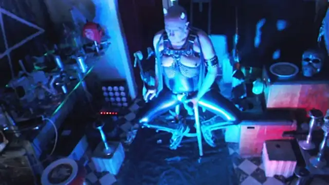 Snapshot of BULGEDEMON chatting on January 15, 6:55 pm BULGEDEMON online show from January 15, 6:55 pm