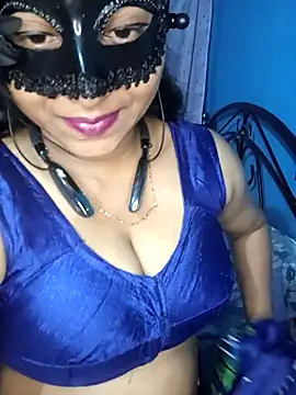 Sexy Mona Bhabhi online show from March 3, 5:29 pm