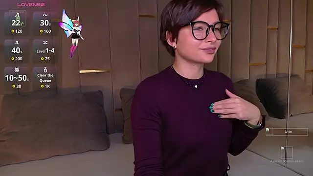 Snapshot of Ishtar_Divine chatting on October 24, 10:22 am Ishtar Divine online show from October 24, 10:22 am