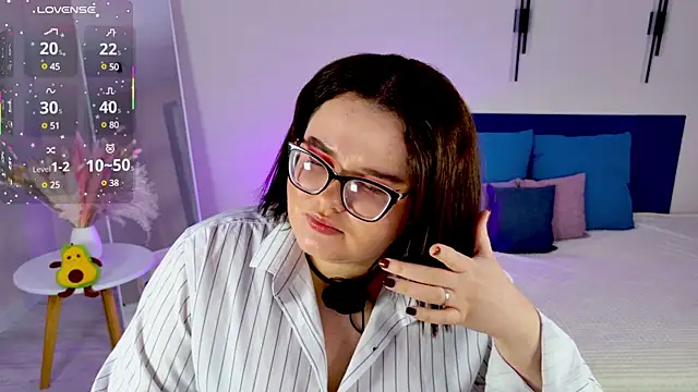 Jessica Joy online show from March 1, 2:15 am