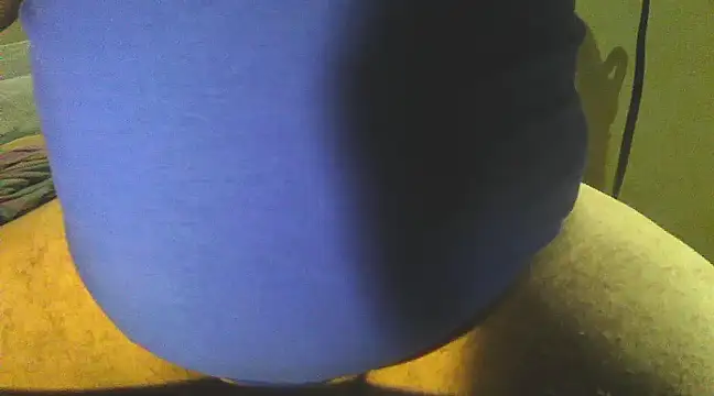 Snapshot of angel0_voglioso chatting on December 24, 8:00 am angel0 voglioso online show from December 24, 8:00 am