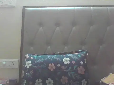 SexyyMotaLund57 online show from April 10, 1:49 pm