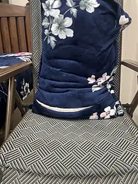 Snapshot of HoneyBearCpl chatting on February 8, 3:48 pm HoneyBearCpl online show from February 8, 3:48 pm