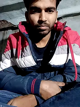 Roni1028 online show from December 8, 3:02 pm