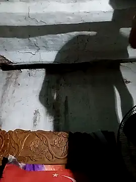 Roni1028 online show from December 9, 5:08 pm