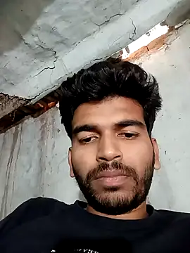 Roni1028 online show from December 13, 9:35 am