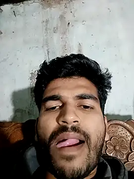 Roni1028 online show from December 14, 1:50 am