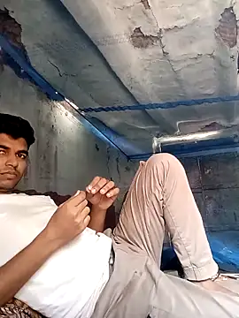 Roni1028 online show from March 18, 8:06 am