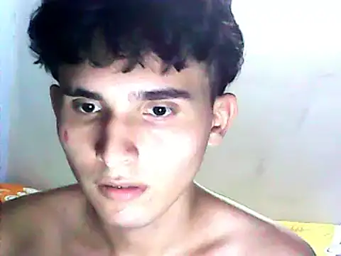 Snapshot of Charley_quin chatting on January 17, 2:29 am Charley quin online show from January 17, 2:29 am