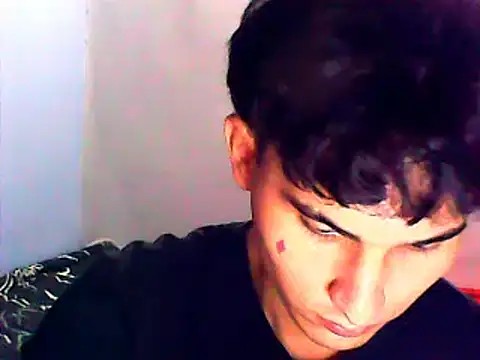 Snapshot of Charley_quin chatting on January 25, 2:26 am Charley quin online show from January 25, 2:26 am