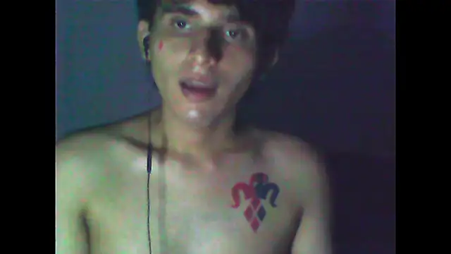 Snapshot of Charley_quin chatting on February 24, 2:30 am Charley quin online show from February 24, 2:30 am