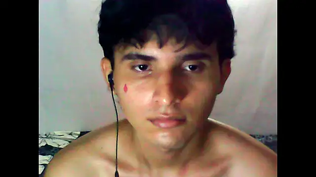 Snapshot of Charley_quin chatting on February 25, 2:47 am Charley quin online show from February 25, 2:47 am