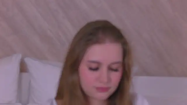 EllieHayes online show from January 10, 4:51 pm