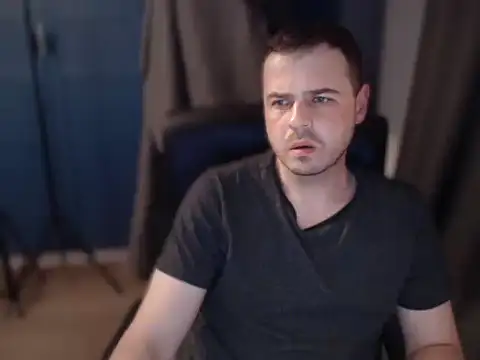 CuteMan33 online show from July 15, 8:03 pm