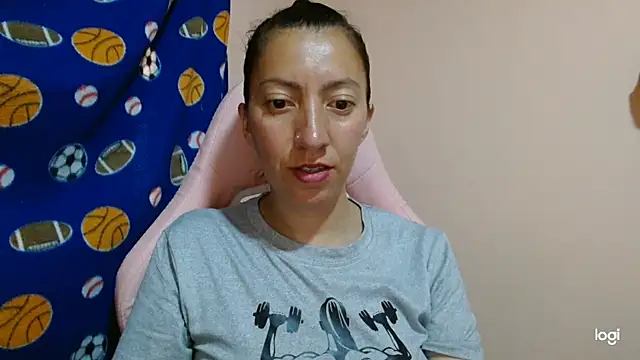 Snapshot of kaybabyhot chatting on May 9, 10:04 pm kaybabyhot online show from May 9, 10:04 pm