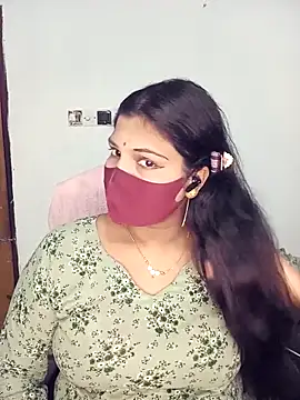 Hot-Angel  online show from November 4, 3:00 pm