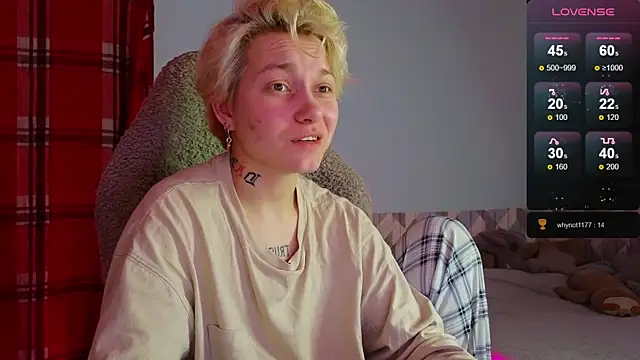 esajukyy online show from February 10, 1:44 pm