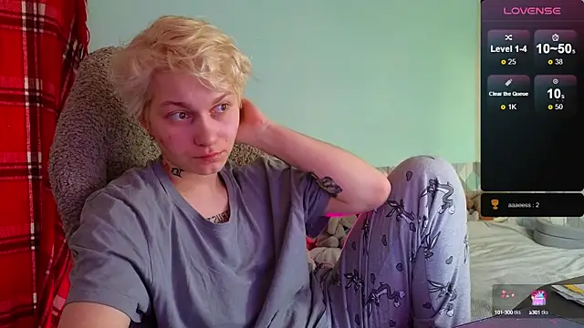 esajukyy online show from February 20, 10:05 am