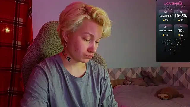 esajukyy online show from March 6, 2:18 pm