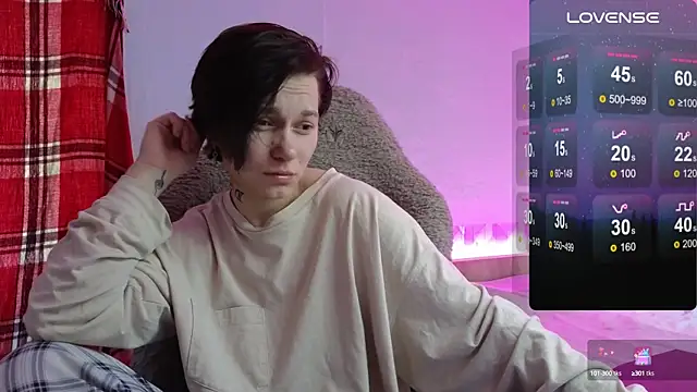 esajukyy online show from October 12, 9:19 am