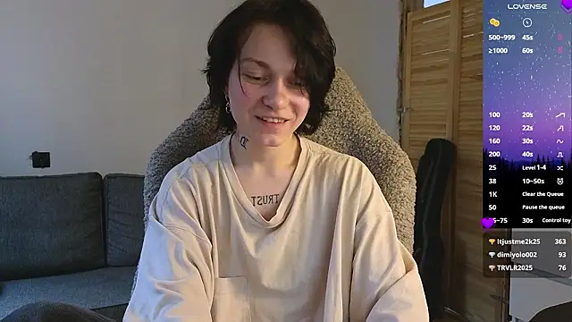 esajukyy online show from March 29, 9:09 am