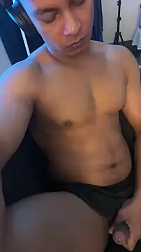 nick  yy online show from February 14, 8:11 am