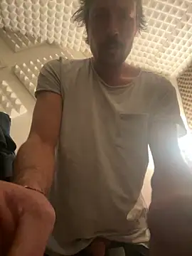 Snapshot of zenzero87 chatting on November 5, 12:43 am zenzero87 online show from November 5, 12:43 am