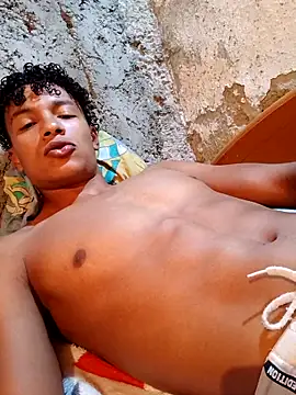 Black Diamon  online show from March 3, 2:50 am