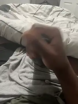 Hueythebbc online show from December 16, 1:00 pm