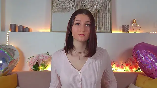 VictoriaArdern online show from February 15, 7:06 am