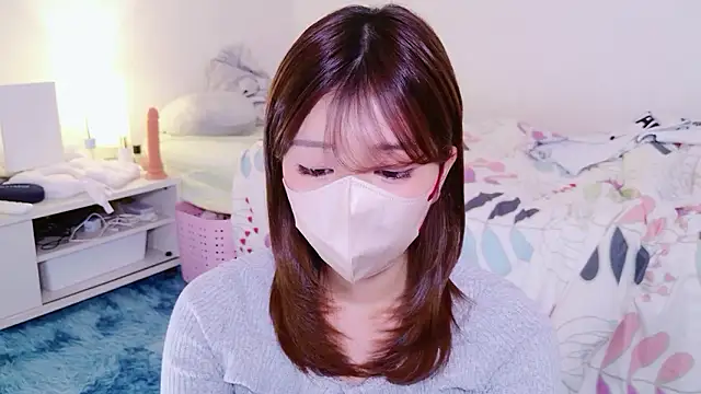 Runarunapi online show from November 15, 2:35 pm