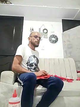 Charly BC Dirty online show from February 11, 7:12 am