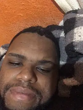 Robertysafado online show from April 18, 4:05 am