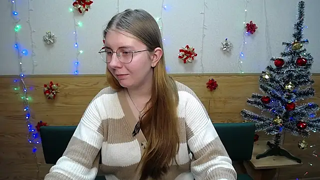 RysaKosaYlya online show from December 19, 7:40 am