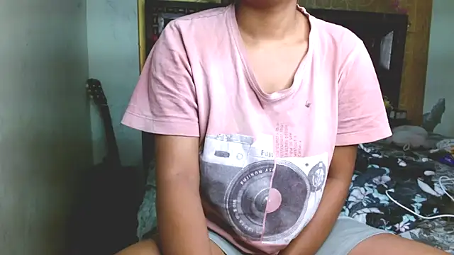 Snapshot of hinaa_khan chatting on March 17, 12:48 am hinaa khan online show from March 17, 12:48 am