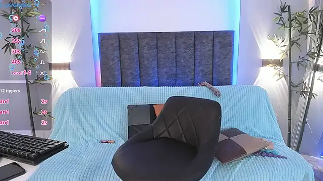  sowy venus  online show from March 12, 3:40 pm