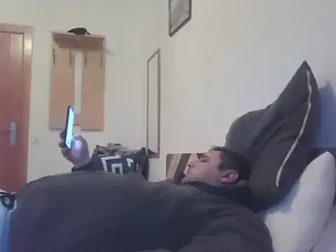  revianzip1 online show from February 15, 5:28 pm