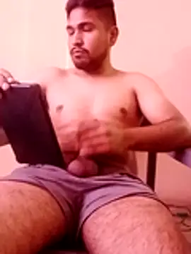 Snapshot of shadowman_xxx chatting on December 20, 9:39 pm shadowman xxx online show from December 20, 9:39 pm