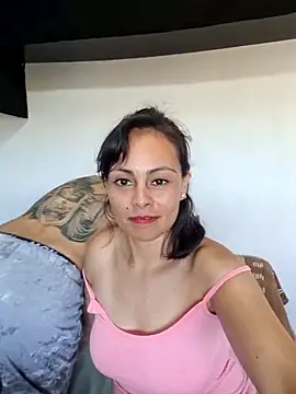 Snapshot of sweet_aphrodite69 chatting on January 7, 9:35 pm sweet aphrodite69 online show from January 7, 9:35 pm