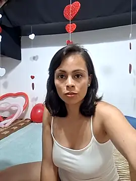 Snapshot of sweet_aphrodite69 chatting on February 11, 9:25 pm sweet aphrodite69 online show from February 11, 9:25 pm