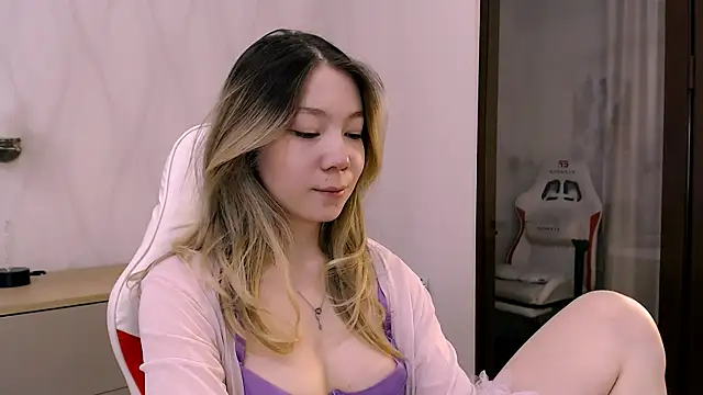 Babby Rabbit online show from November 11, 1:55 pm