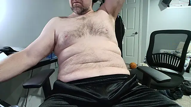 Snapshot of _magictouch_ chatting on January 27, 2:57 pm magictouch online show from January 27, 2:57 pm