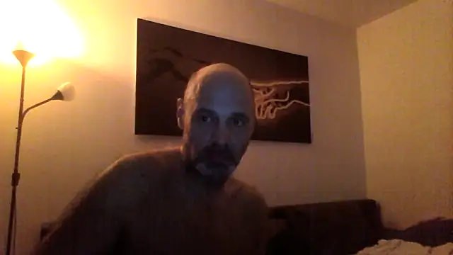 Snapshot of Avamereandmikel chatting on February 15, 4:03 am Avamereandmikel online show from February 15, 4:03 am