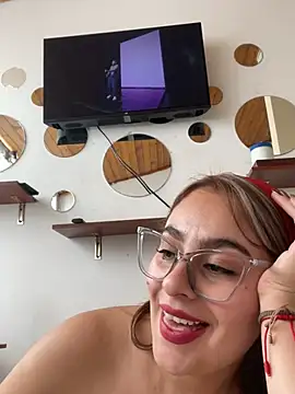 Snapshot of Gabriela-Parker_ chatting on February 9, 6:37 pm Gabriela-Parker  online show from February 9, 6:37 pm